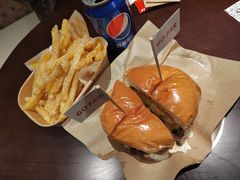 -狗發汉堡(湖塘店)