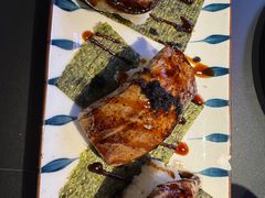 -铭牛烧肉·和牛海鲜自助(高新月牙湖店)