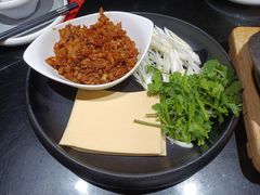 -五谷丰登农家院·地道胶东菜·海鲜烧烤(威海店)