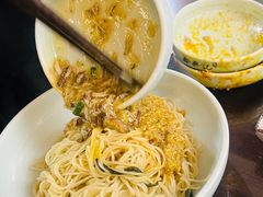 -裕兴记•蟹黄面馆(人民广场店)