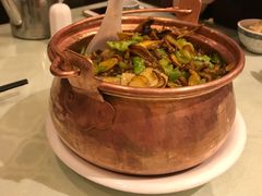 牛肝菌焖饭-朱家小厨(红塔西路店)