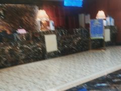 -乌苏沂疆大酒店