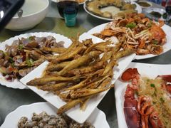 -亚龙湾8号(丁村万人海鲜广场店)
