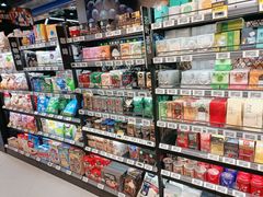 -资和信百货商场