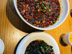 簋街馋蛙-盱眙小龙虾(天虹店)