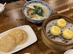 -一楼食业·美食人家