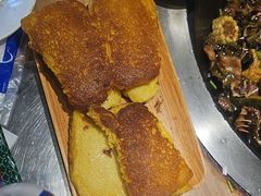 -咱屯子铁锅炖直营店(保利店)