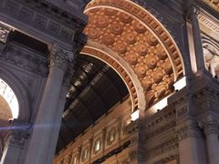 -文艺复兴百货(米兰大教堂广场店)