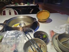 -喃喃椰·糟粕醋·椰子鸡火锅(七堡花园店)