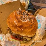 满满科技感｜打卡酷炫网红失重餐厅