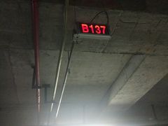 -世纪东方广场-停车场