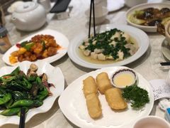 菠萝咕老肉-凤城礼记鱼翅海鲜酒家(新马路总店)