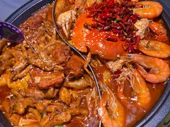 -徐记小怪兽肉蟹煲店(哈西万达金街店)