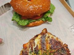 -乐兹薇尔高端烘焙店(海宁西田城店)