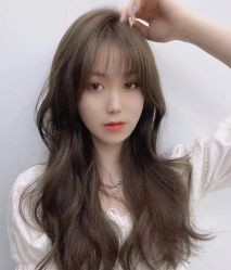 -丝语萱形象