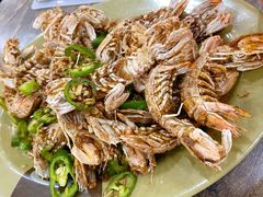 椒盐濑尿虾-贞姨美食·老字号海鲜大排档