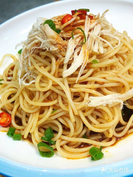 水煮道—麻辣水煮牛肉(立丰国际店)鸡丝凉面图片