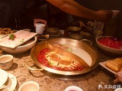 -小龙坎火锅(湖滨银泰in77店)