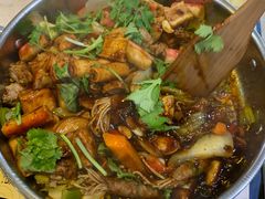 -谷太吉新概念焖锅(大十字购物广场店)