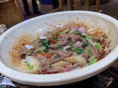 -老滇山寨•云南特色菜•地方菜•民族风情歌舞表演(金碧店)