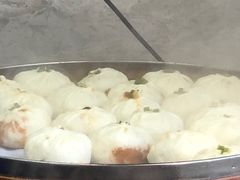 -李与白包子铺(桐梓林店)