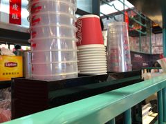 -肥汁米蘭香港米线(长宁来福士店)