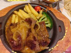 -香港新发烧腊茶餐厅(书城店)