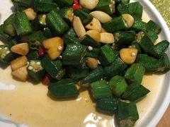 -莲香西域·正宗新疆菜(龙华店)