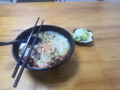 -花溪巷牛肉粉(泉城路店)