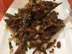 -阿楷·二十年烧烤宵夜·渔家小寨(达明店)