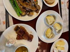 -荣誉国际酒店-云顶旋转餐厅