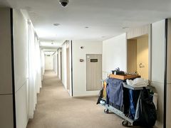 -汉庭(上海虹桥路地铁站店)