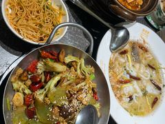 -渔语鱼新川菜Bistro(万象天地店)