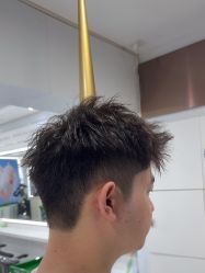 -镁连社·美联社