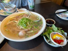 特别牛肉河粉-大头虾越式风味餐厅(光明广场店)