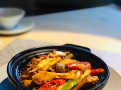 -穹六人间 people 6(岳阳路店)