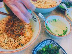 -朱洪元苏式面馆(绿宝广场店)