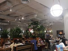 大堂-必胜客(百联又一城店)