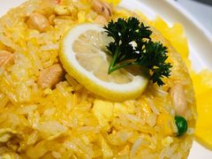 菠萝海鲜炒饭-吕氏疙瘩汤·新鲁菜(济南万象城店)