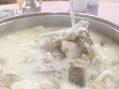 -侠成水上农庄(工业大道店)