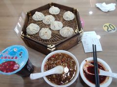 -西安贾三灌汤包·回坊小吃·清真炒菜(北院门总店)