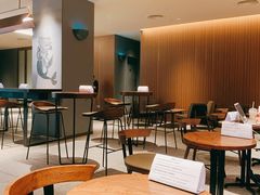 大堂-星巴克臻选(广州好世界广场店)