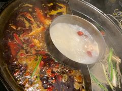 -渝涯重庆豆花老火锅(中赢国际店)