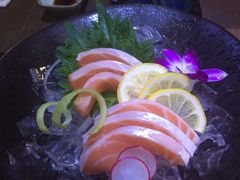 -晶吉·居酒屋·烧鸟·生鱼饭(中山区民主广场店)