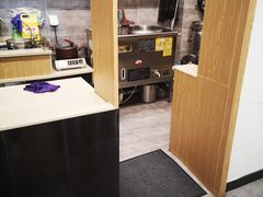 -哼哈豆花工房(高铁吾悦广场店)
