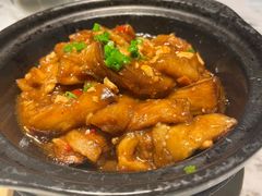 咸鱼鸡粒茄子煲咸鲜下饭-潮堂 · 潮州菜(国贸商城店)