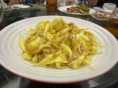 -郑猛记石岐鸽主题餐厅(长江店)