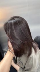 -Tloml salon
