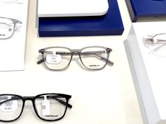 -浮光眼镜·蔡司视觉合作·数字验配中心(陆家嘴店)