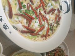 -江渔儿酸菜鱼(曜一城店)